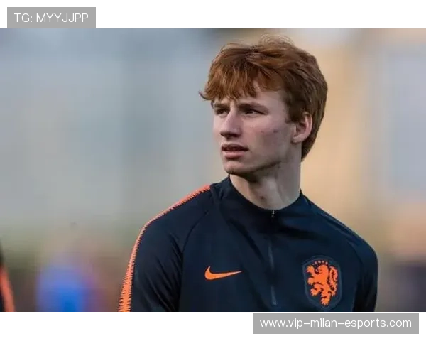 利物浦范登贝格对抗效率上升:揭示足球战术新引擎的秘密 利物浦范登贝格对抗效率上升:揭示足球战术新引擎的秘密