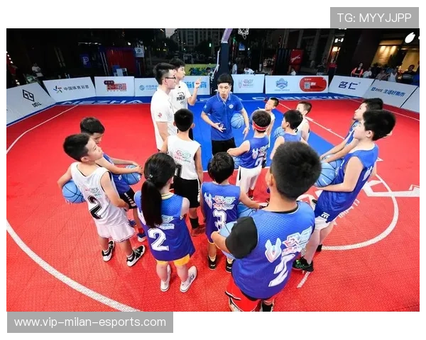 “篮球+阅读”公益活动在全国多地同步展开，推动文化育人，篮球公益课流程